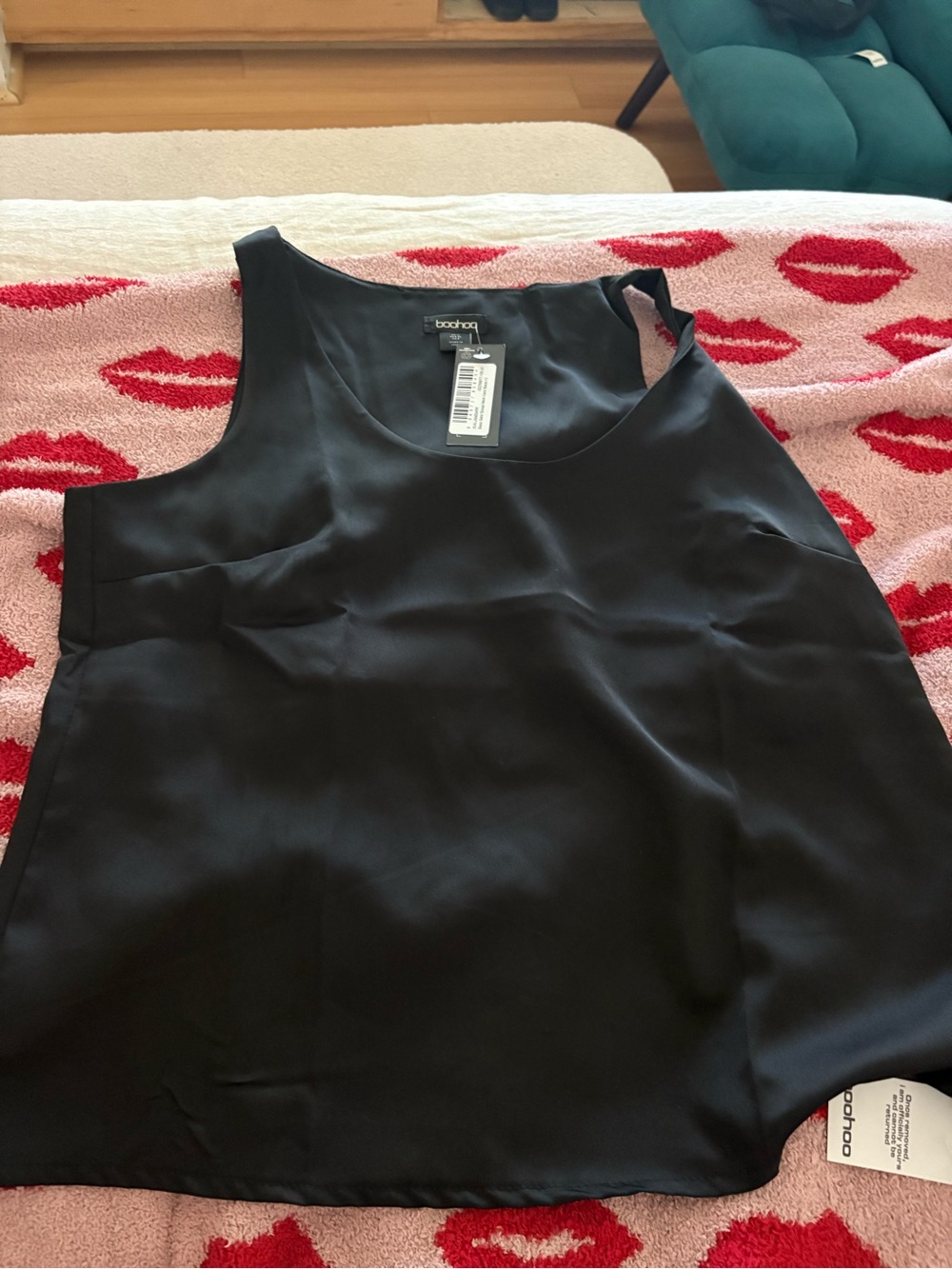 boohoo Black Satin Scoop Neck Tank